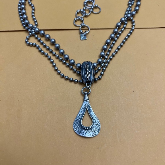 Silpada necklace - Picture 2 of 3